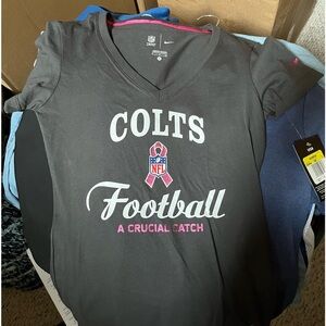 Nike Indianapolis Colts T-shirt Sz S Pink Ribbon A Crucial Catch Design NWT